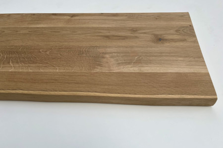 Rustiek eiken plank met boomrand